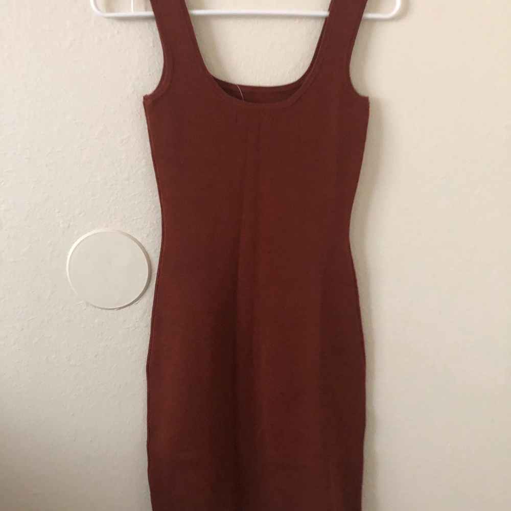 Women’s dress - Picture 8 of 13